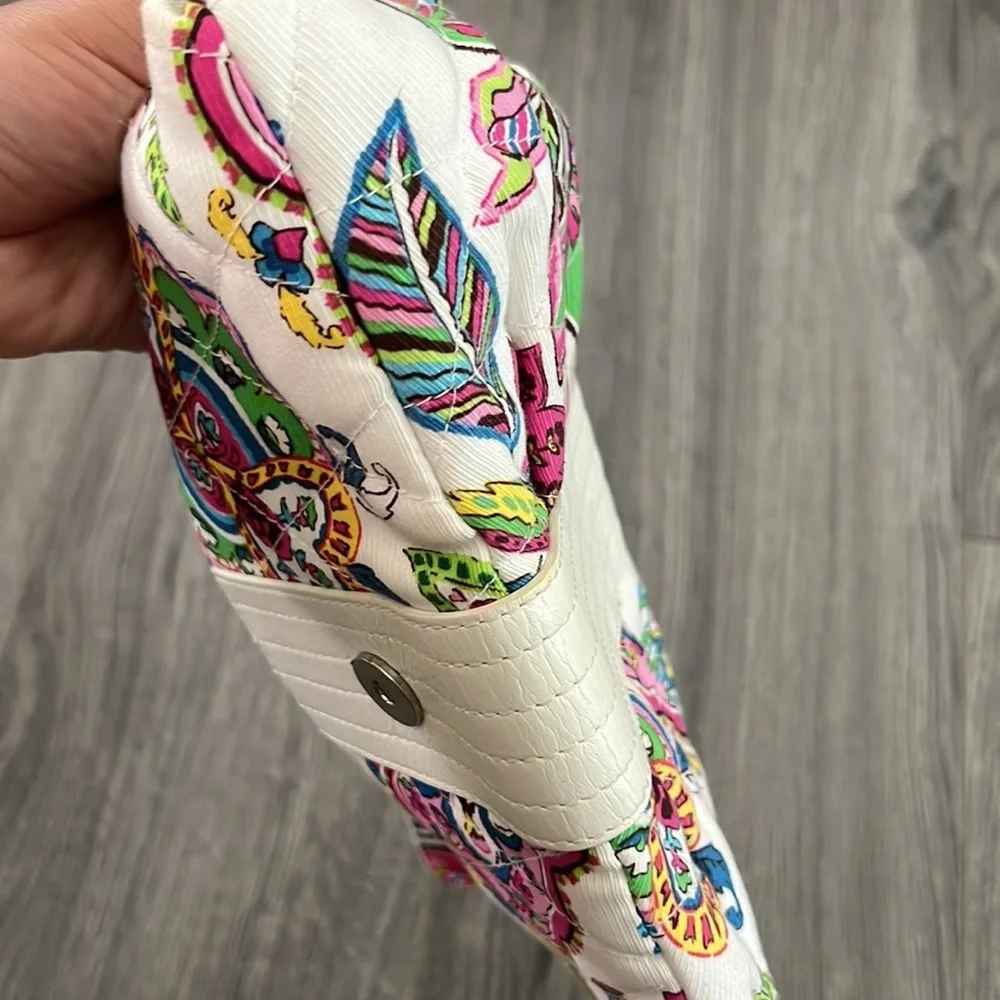 Vera Bradley Wristlet Oversized wallet - Picture 8 of 8